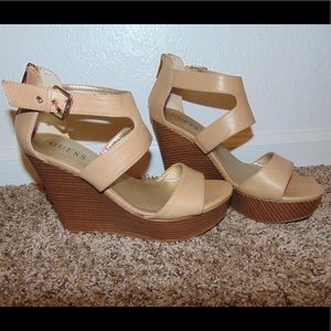 Guess tan wedges